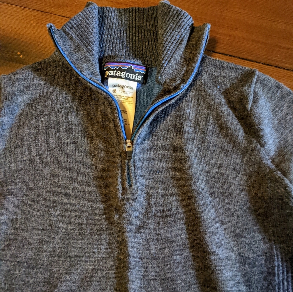 PATAGONIA XS Merino Wool Sweater Quarter Zip Gray Blue reversible NEW w/out tags